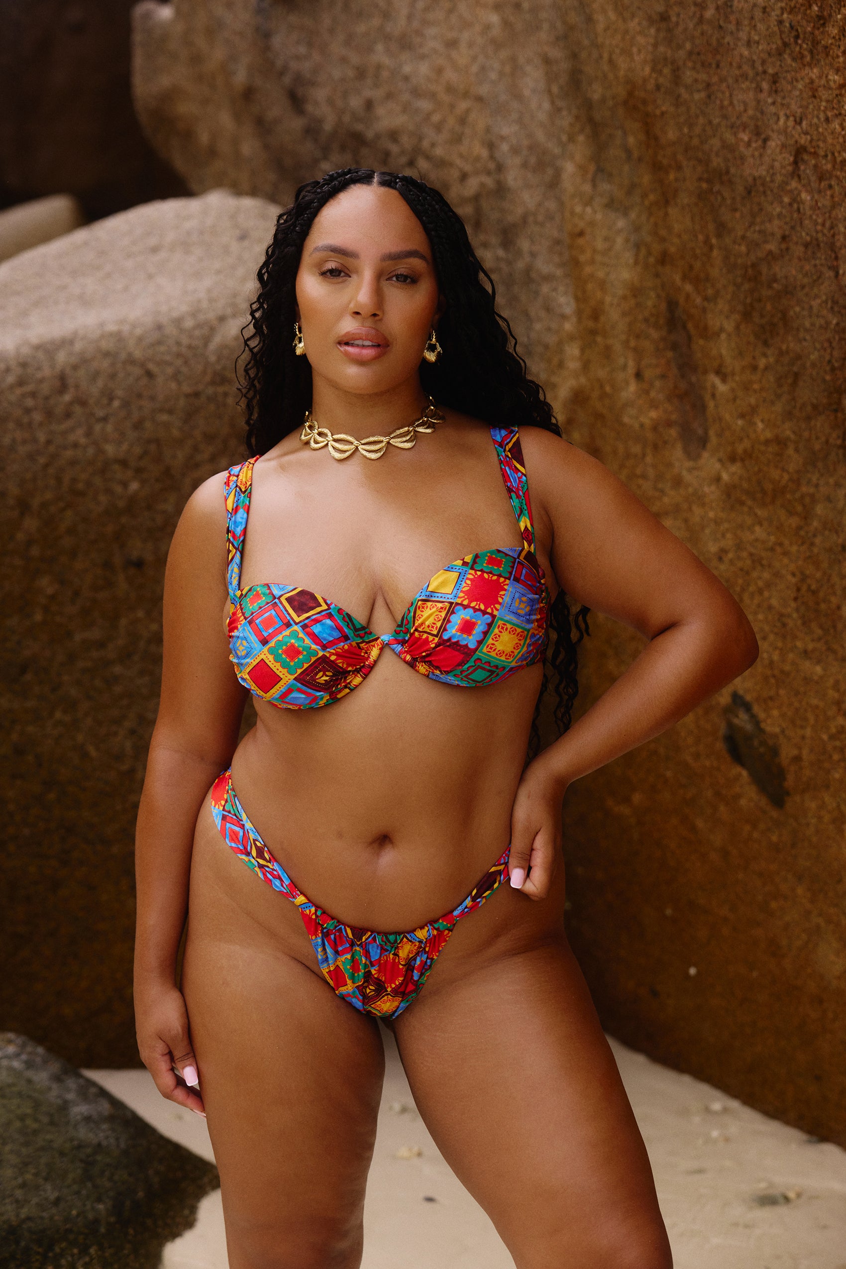 Ventura Top in Azania