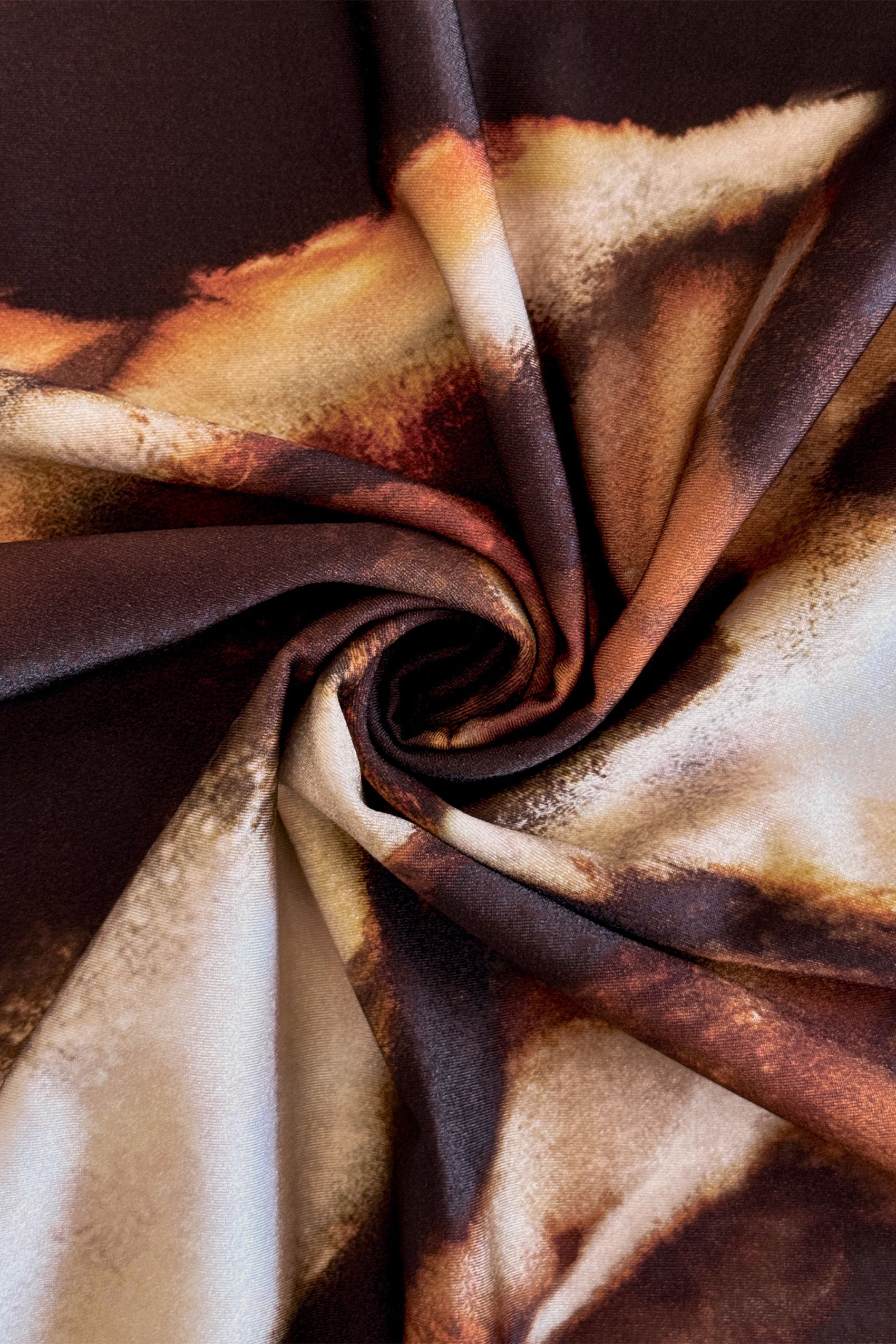 Badalona Bikini Top in Sarabi